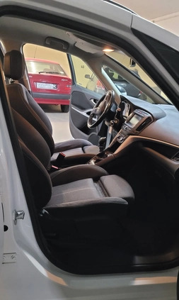 Opel Zafira cena 47900 przebieg: 150000, rok produkcji 2017 z Zgierz małe 92